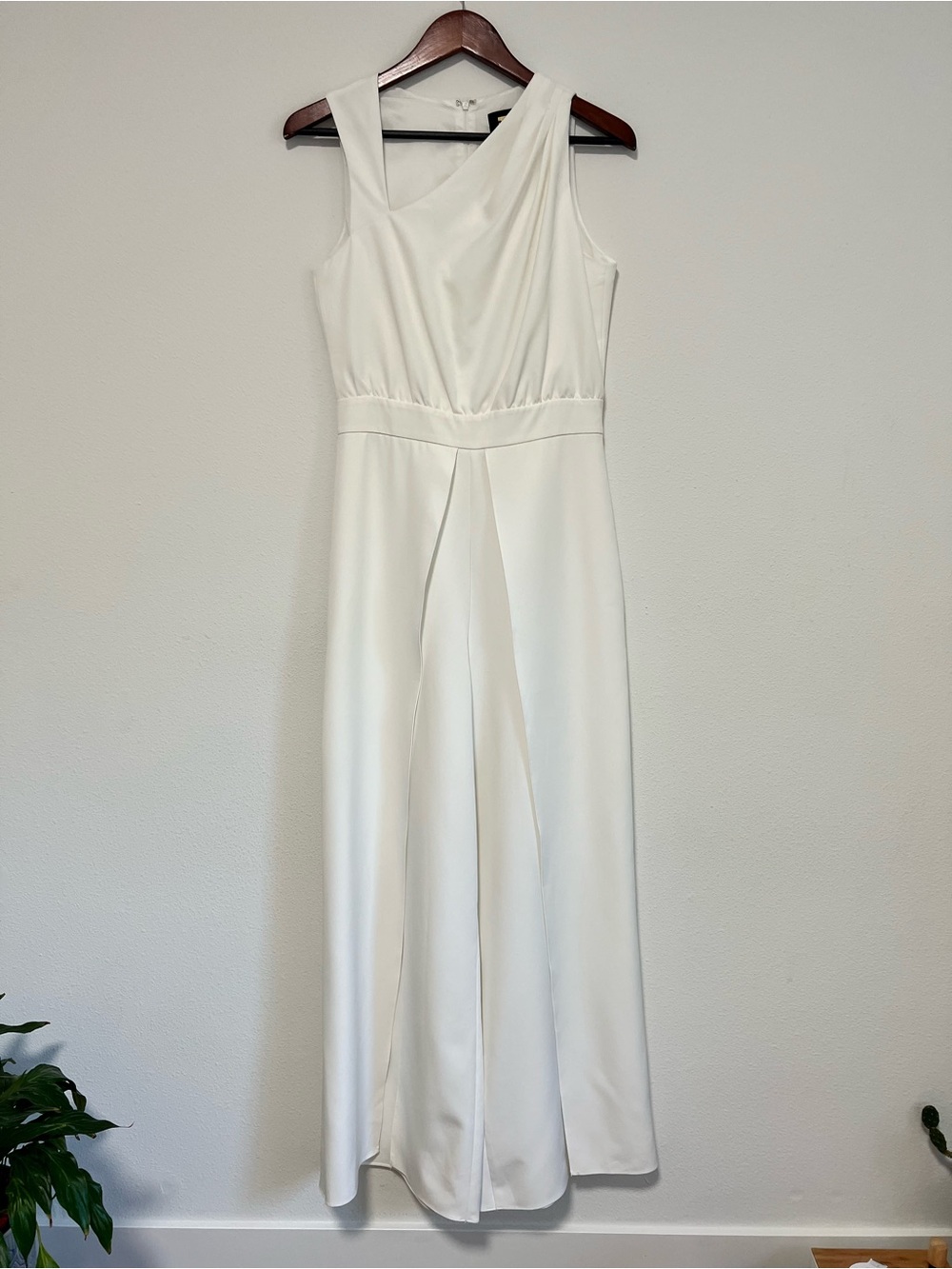 Alexia Admor Elegant Ivory Sleeveless Split Wide Leg Blair Jumpsuit